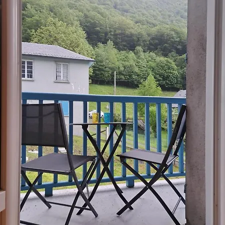 Grand Appartement En Rdc Vallee De Campan Exterior photo