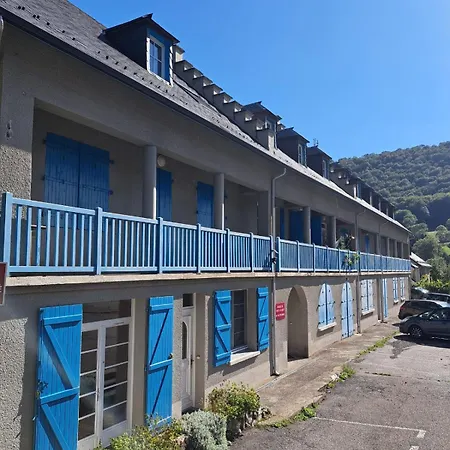 Grand Appartement En Rdc Vallee De Campan Exterior photo